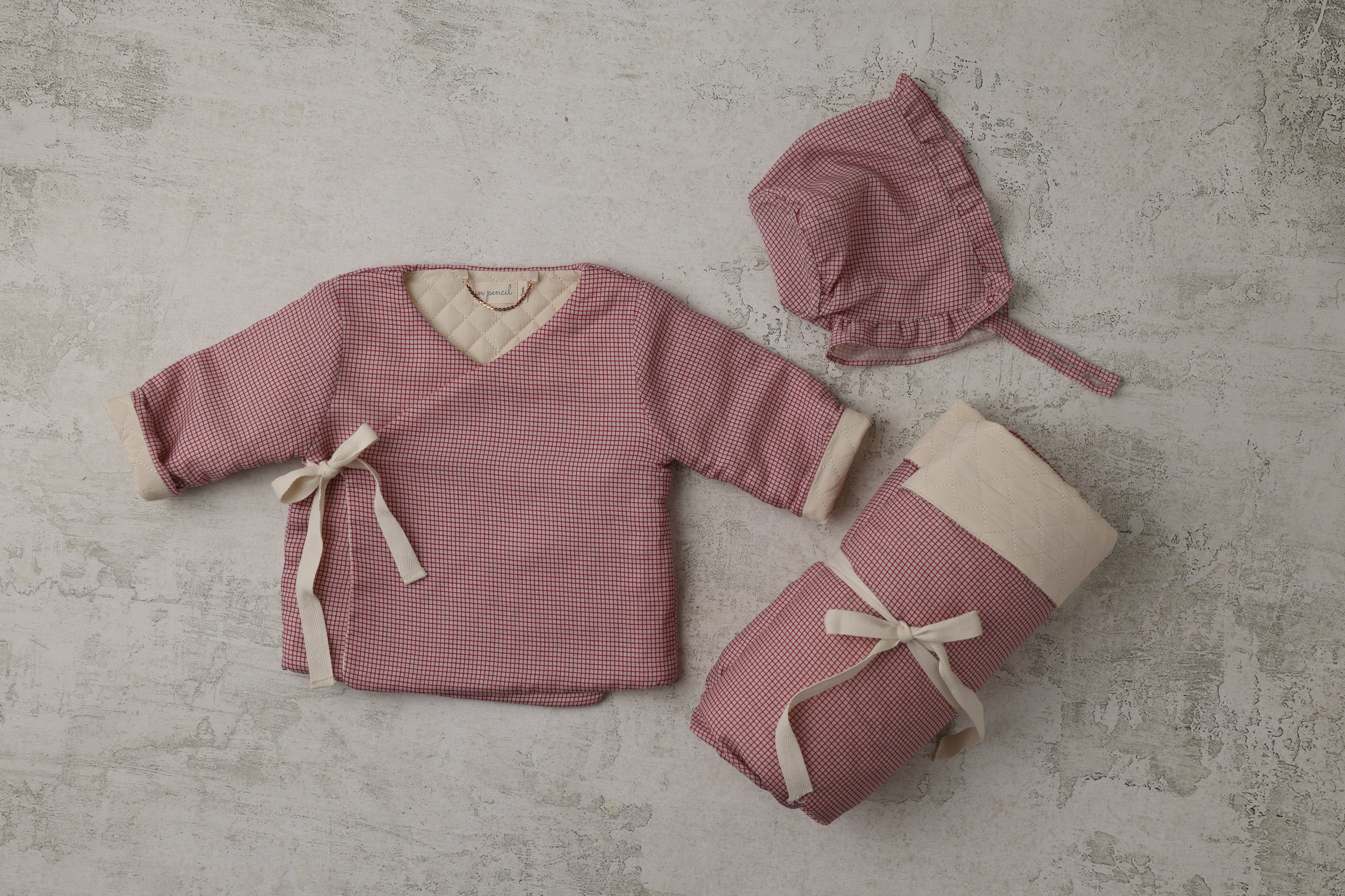 Quilted blanket in Brick Checkered